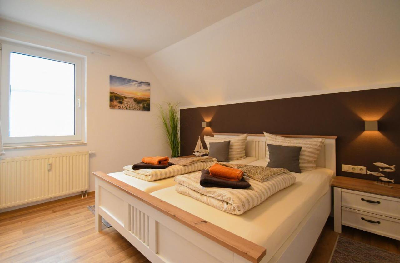 Ferienwohnung Weitblick Mit Logia Lobbe Luaran gambar
